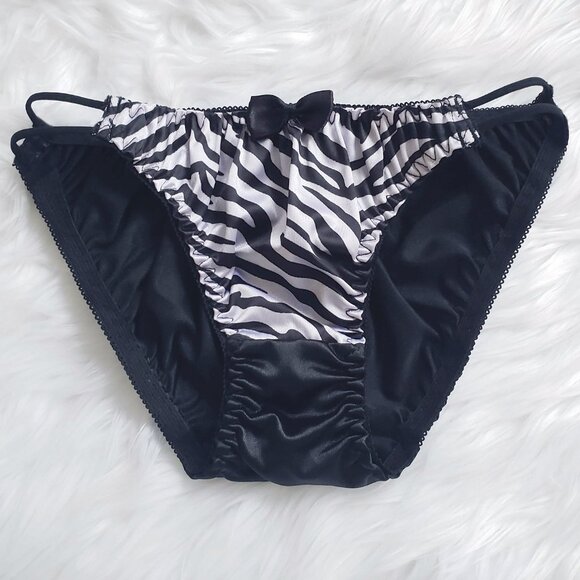 Cute strappy zebra print black bikini panty - Picture 1 of 1